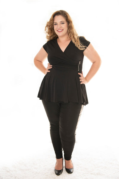 plus size lady wearing our black carriere with cap sleeve