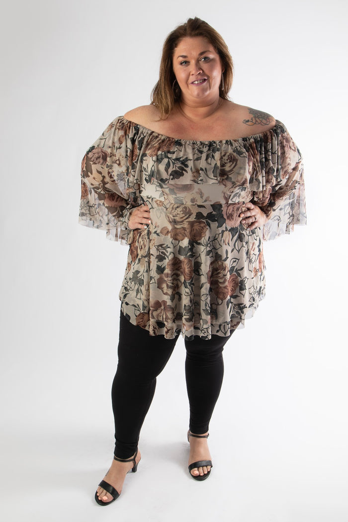plus-size gal in our rose print sophia top